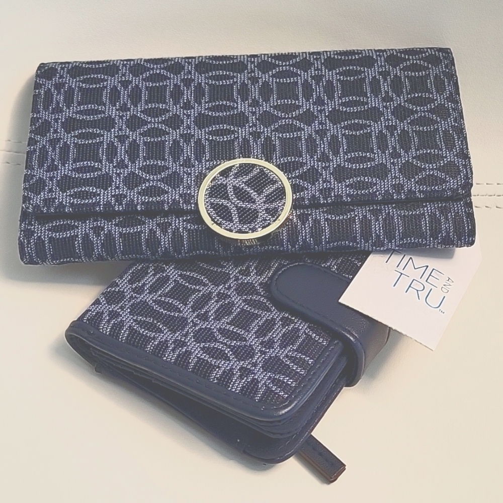 TWO FOR ONE! TIME & TRU Clutch Organizer + Bifold Wallet | Both NWT - Picture 1 of 13